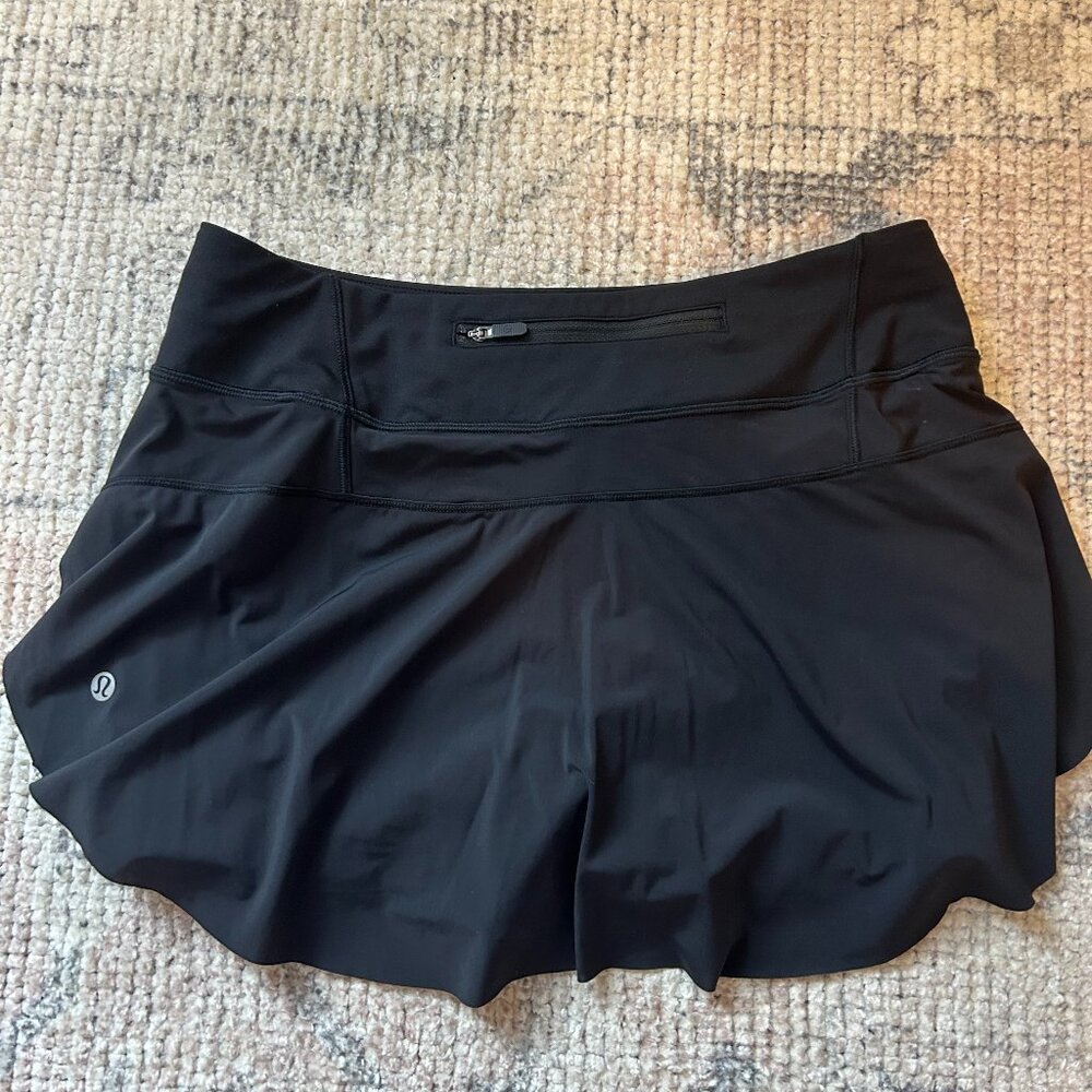 NWOT Lululemon Tennis Skirt Size 6